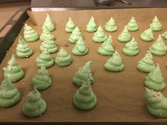 Mitbringsel Weihnachten - Baiser-Bäumchen - Plätzchen/Kekse