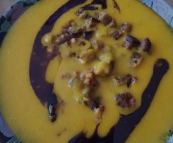 Fruchtige Kürbiscremesuppe