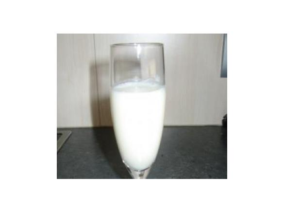 Limoncellolikör, schnell und sahnig