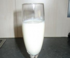 Limoncellolikör, schnell und sahnig