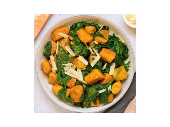 Kürbisgnocchi in Salbeibutter mit Spinat