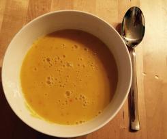 Fruchtige Kürbis Mango Suppe
