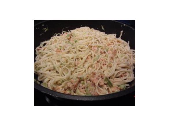 Räucherlachs-Spaghetti "so easy"