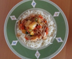 Leckere Asiapfanne süß-sauer mit Ananas und Cashewnüssen