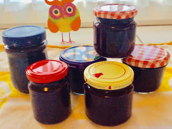 Kirsch-Rotwein-Marmelade