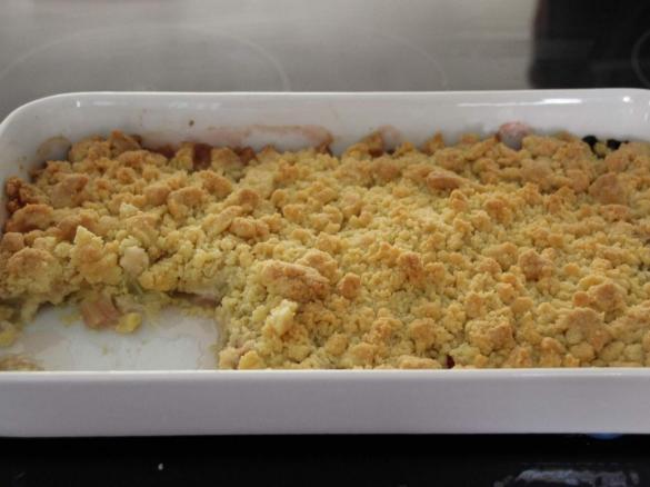 Rhabarberkuchen mit Streuseln-schnell und lecker