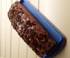 Rotweinkuchen mit Rotwein-Zuckerguß