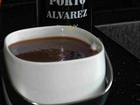 Orangen-Portwein-Sauce