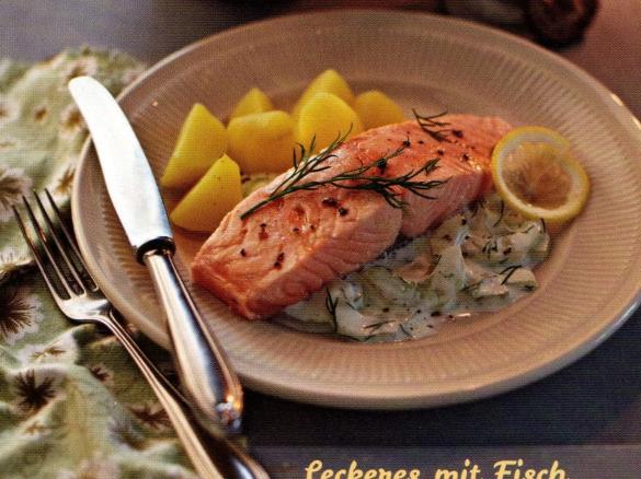 Lachs mit Kartoffeln und Schmandgurken (Finessen 6/2014)