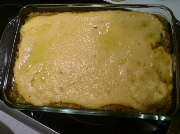 Linsengemüse mit Polenta-Mandelkruste