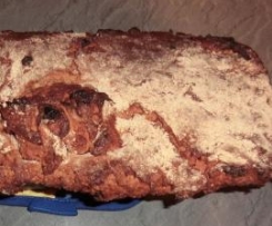 Erdnussbrot mit Sauerteig