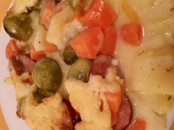 Rosenkohl - Cabanossi - Auflauf a la Mama