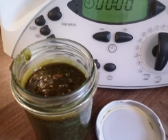 Rucola-Pesto mit Kürbiskernöl