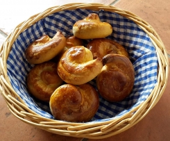 Schnecken mit Nussfüllung - laktosefrei