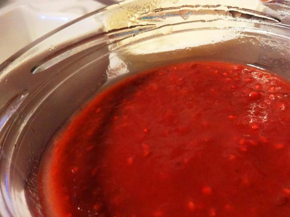 Zwetschgen-Acai-Chia-Marmelade - die Pflaumen-Konfitüre mit Pfiff