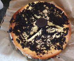 Oreo-Cheesecake Käsekuchen mit Boden aus Keksen