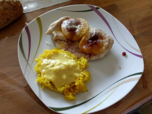 Putenschnitzel Hawai (Pfirsich) mit Reis