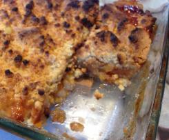 Karamellisierter Obst-Crumble