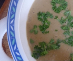 Vegetarische (vegane) Anis-Maronensuppe 