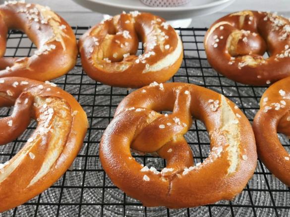 Schwäbische Laugenbrezeln