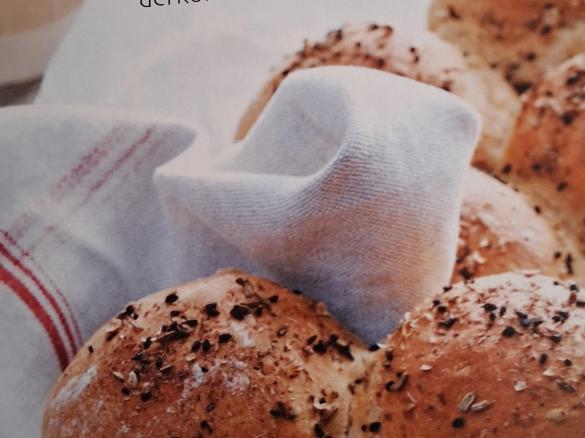Gewürzbrötchen