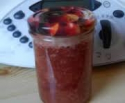 Khaki-Orangen-Weihnachtsmarmelade