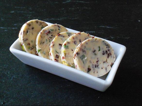 Mediterrane Bärlauchbutter