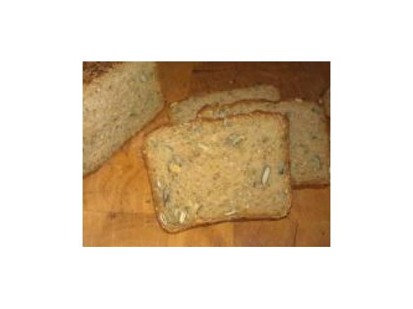 Kürbiskernbrot mit Zucchini