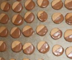 Schokotaler mit Nougatfüllung