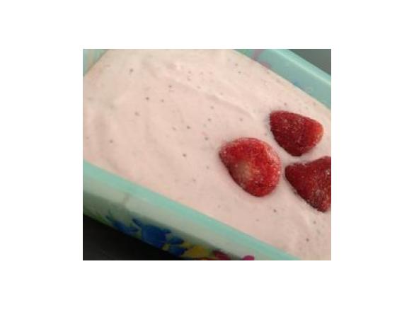 Fruchtquark mit Joghurt und Agavendicksaft