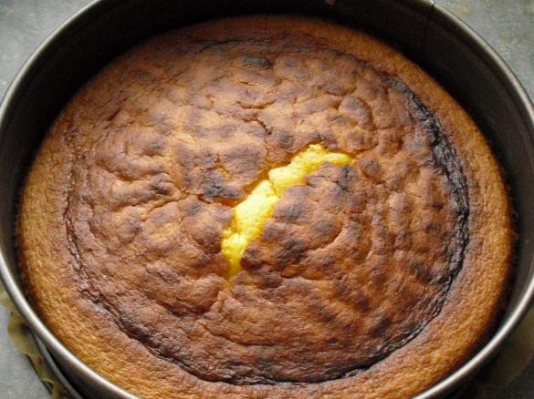 Feiner Tortenboden für Obsttorten