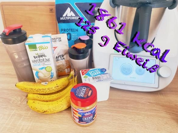 Erdnussbutter - Bananen Shake HIGH GAINER 1861kcal 125g Eiweiß