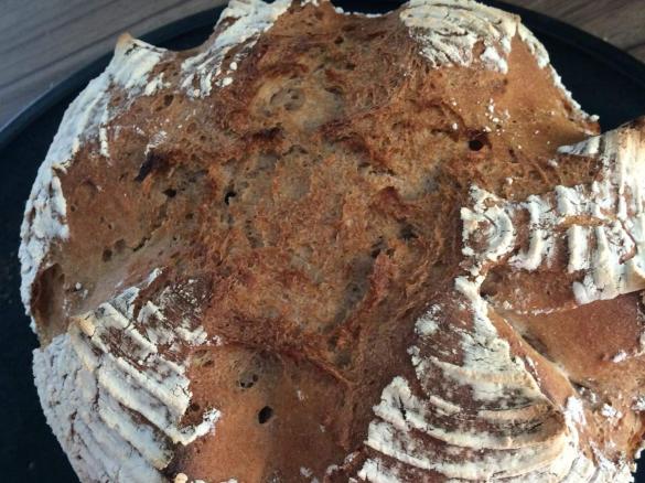 Roggen-Mischbrot im Gusstopf