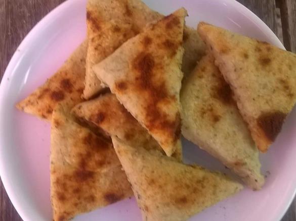 Sardellen-Oliven-Cracker