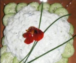 Tzaziki mit Schafmilchjoghurt