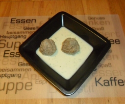 Hildes Hackbällchen mit Meerrettichsoße