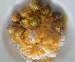 Rosenkohl an Orangen-Sahne-Soße mit Reis