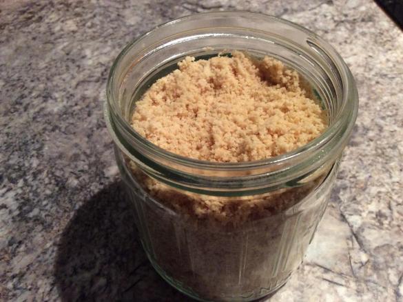 Schmackhafte Parmesan Alternative,vegan