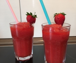 Erdbeer- Rosewein- Slush