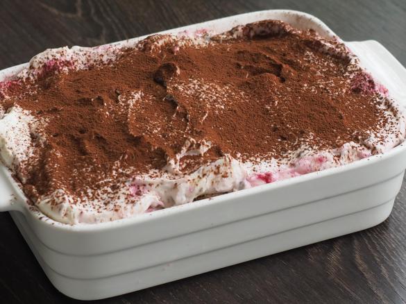 Himbeer-Stracciatella-Tiramisu