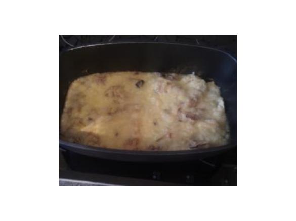 Tortellini mit Schinken Sahne Soße überbacken