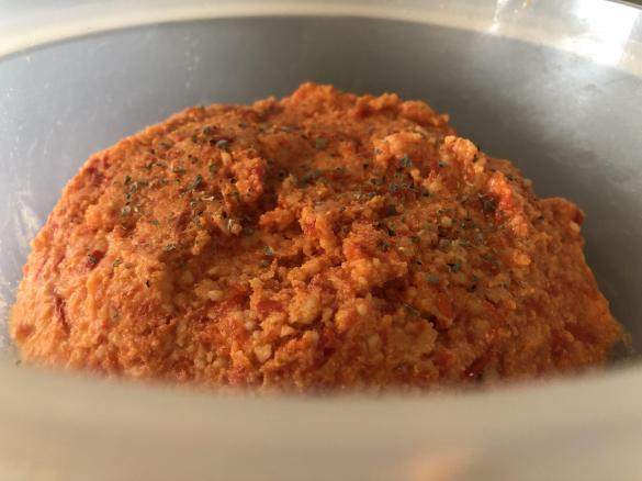 Paprika-Parmesancreme