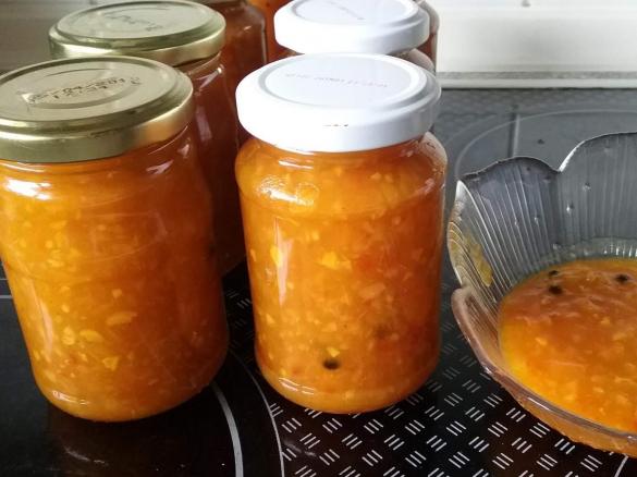 Zucchini Mango Chutney