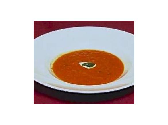 Tomatensuppe mit geröstetem Paprika