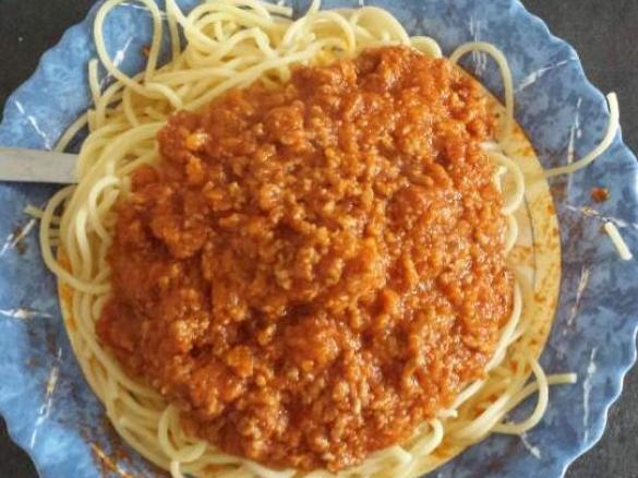Spaghetti mit Bolognese