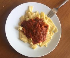 Tomatensauce für 1,5kg Spaghetti, Lasagne oder Cannelloni
