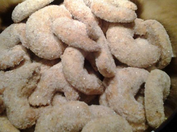 Vanille-Mandelgipferl