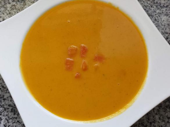 Möhrensuppe trifft Kokosmilch