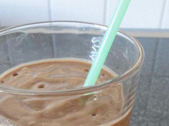 Schoko-Smoothie: lecker kann so gesund sein - vegan