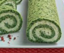 Variation von Spinat-Lachsrolle